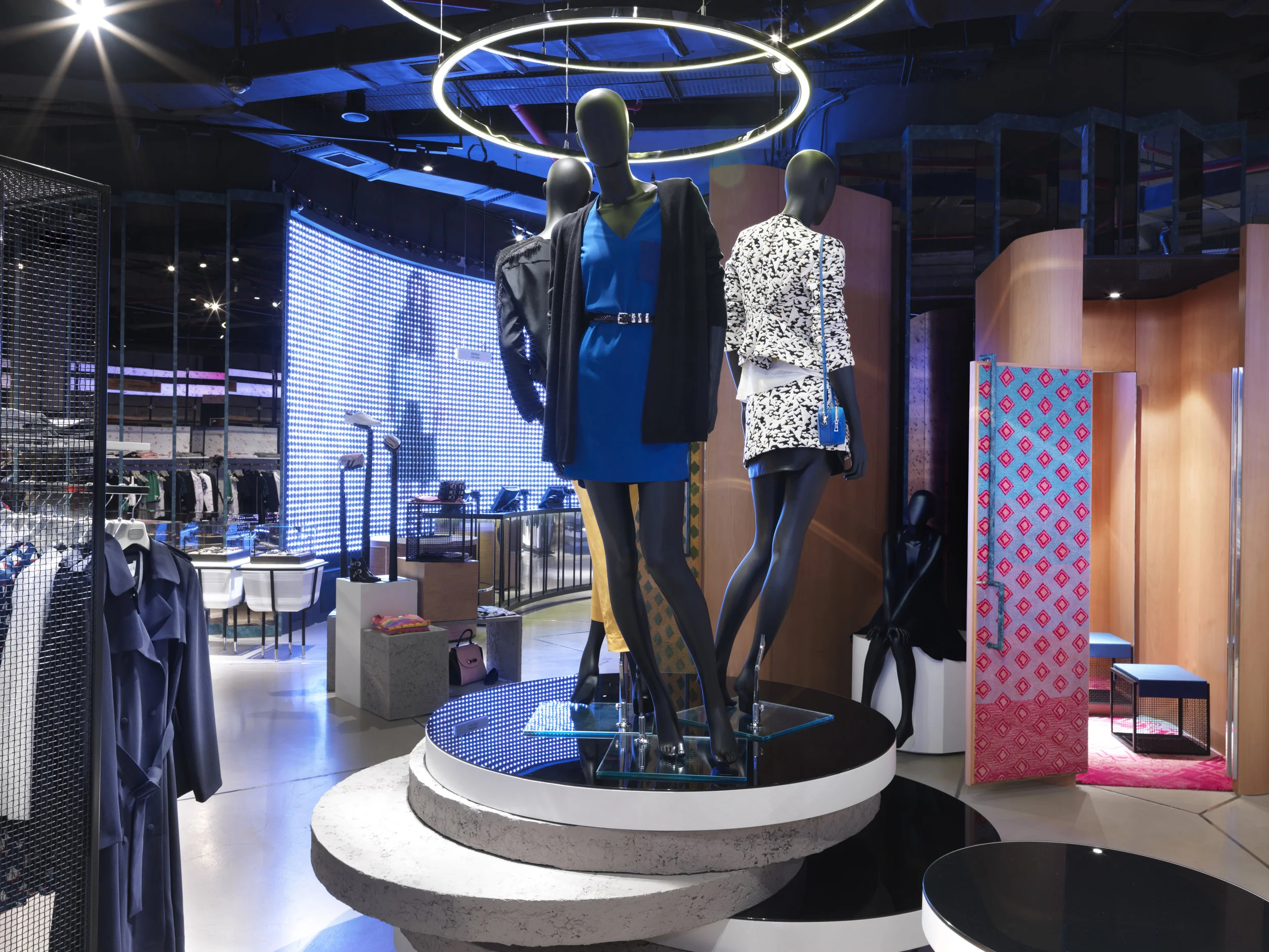 Harvey Nichols Baku